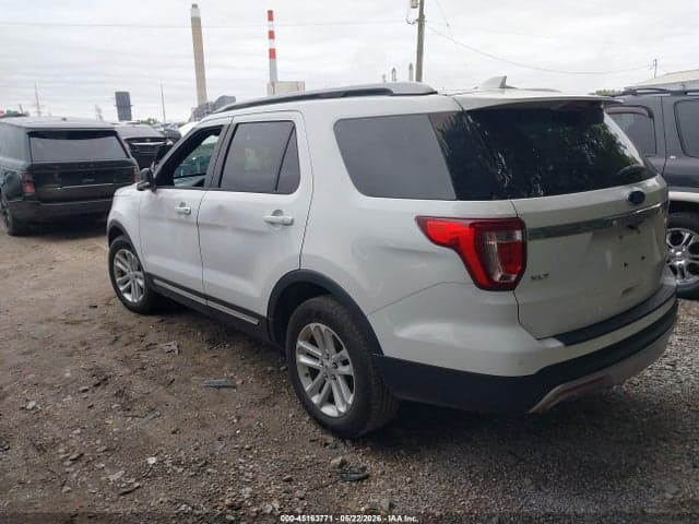 2017 FORD EXPLORER XLT 3