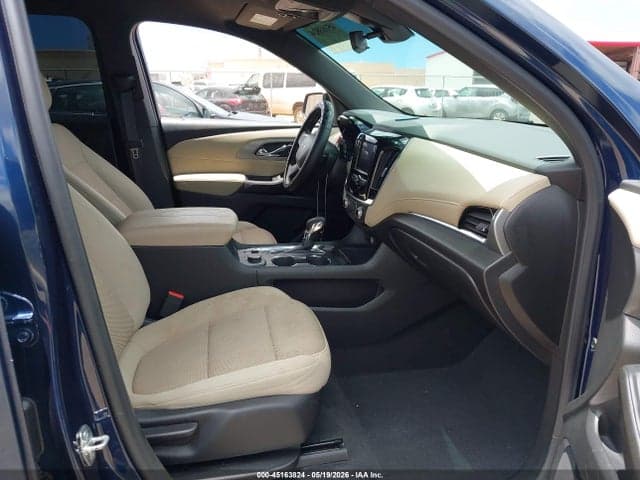 2022 CHEVROLET TRAVERSE FWD LS 5