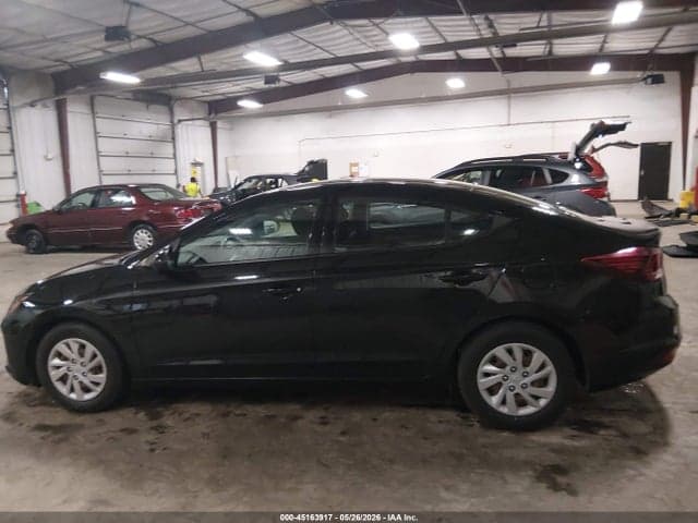2020 HYUNDAI ELANTRA SE 14