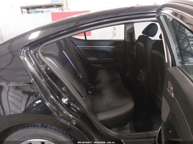 2020 HYUNDAI ELANTRA SE 8