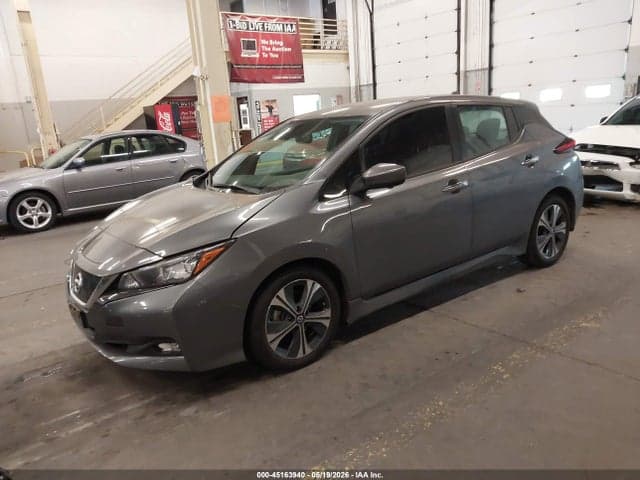 2021 NISSAN LEAF SV 40 KWH 2