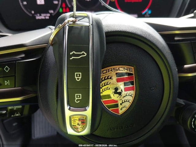 2024 PORSCHE CAYENNE COUPE 11