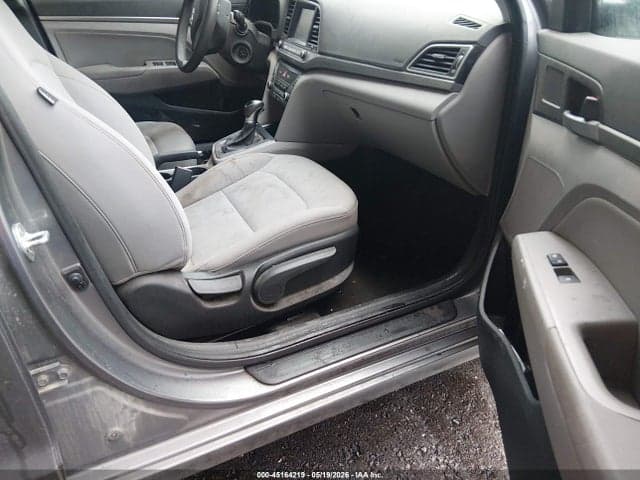 2018 HYUNDAI ELANTRA SEL 5