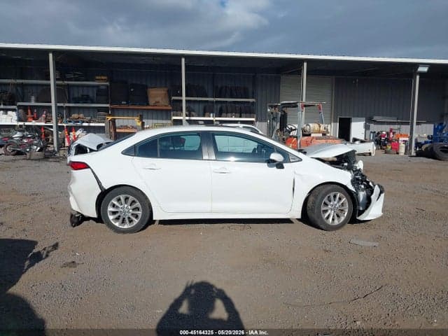 2020 TOYOTA COROLLA LE 13