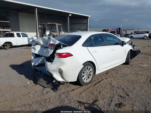2020 TOYOTA COROLLA LE 4