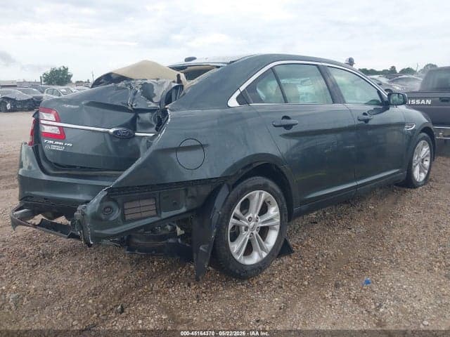 2016 FORD TAURUS SEL 4