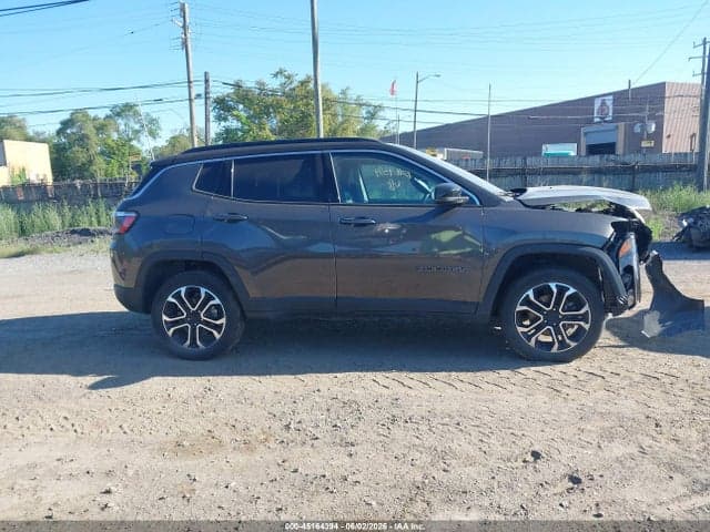 2022 JEEP COMPASS LIMITED 4X4 17