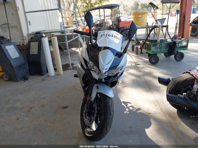 2026 KAWASAKI EX650 P 5