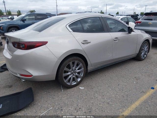 2023 MAZDA MAZDA3 4