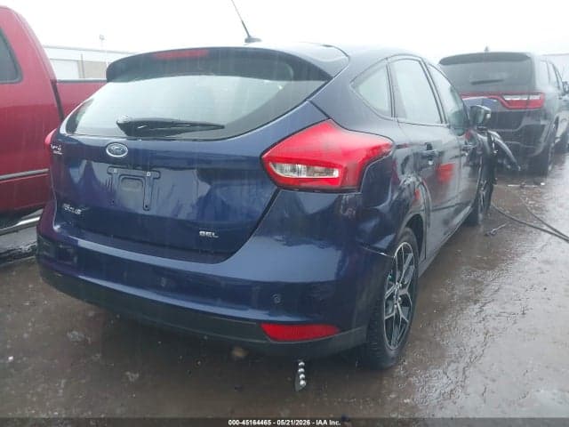 2017 FORD FOCUS SEL 4