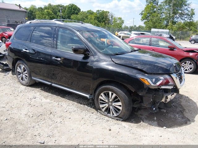 2017 NISSAN PATHFINDER SV 1