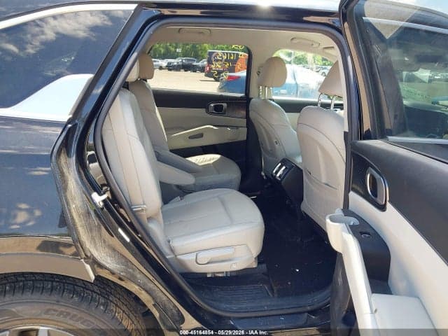 2022 KIA SORENTO HYBRID S 8
