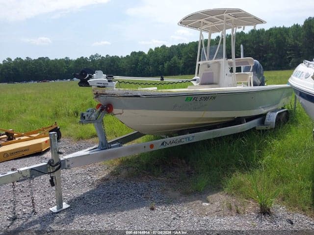 2017 PATHFINDER 2200 2