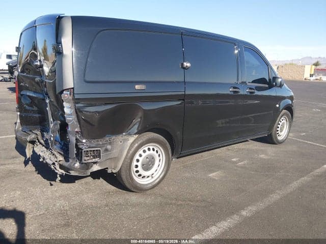 2018 MERCEDES-BENZ METRIS 4