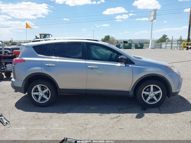 2018 TOYOTA RAV4 LE 13