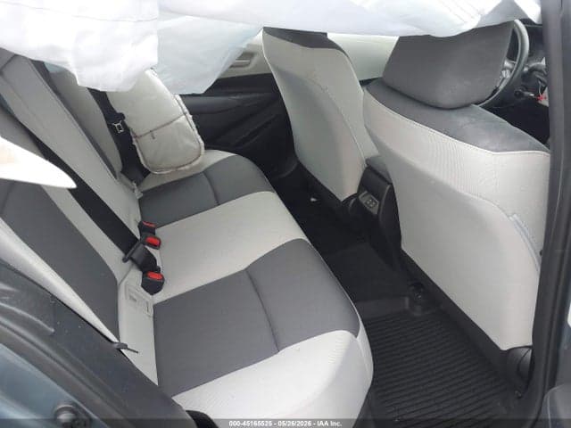 2025 TOYOTA COROLLA LE 8