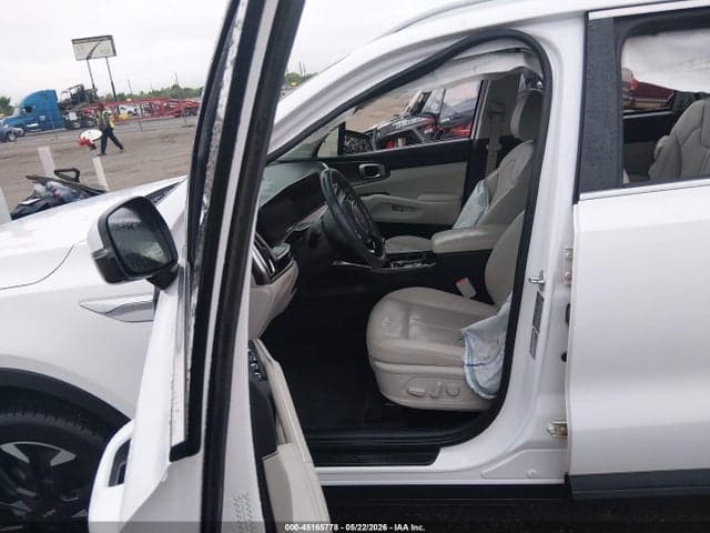 2025 KIA SORENTO EX 17