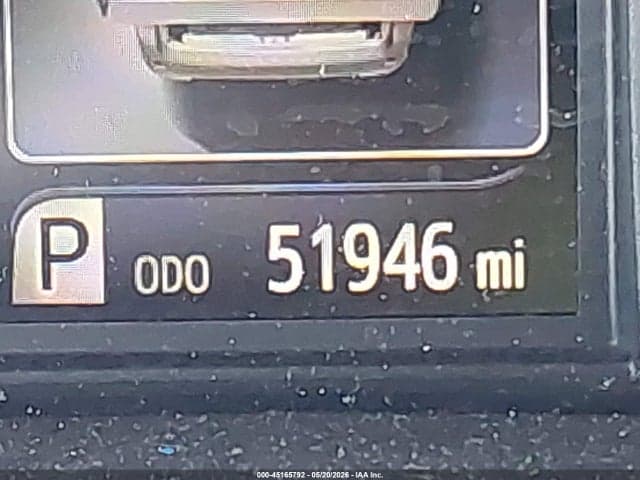 2018 TOYOTA SIENNA LE 15