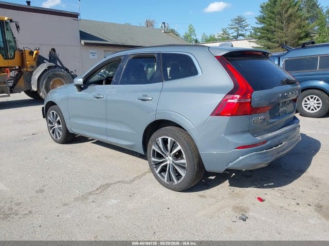 2022 VOLVO XC60 B5 MOMENTUM 3