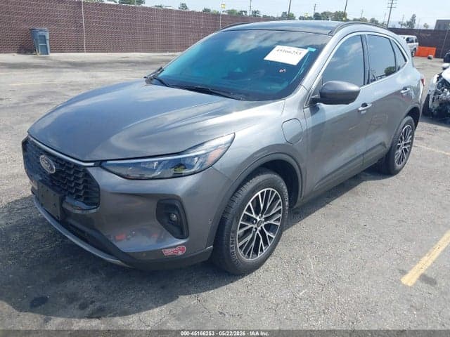2023 FORD ESCAPE PHEV 2