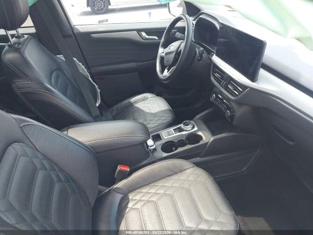 2023 FORD ESCAPE PHEV 5