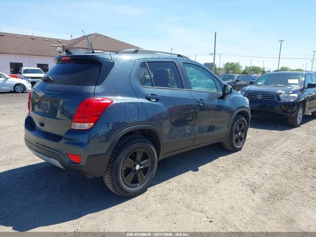 2021 CHEVROLET TRAX AWD LT 4