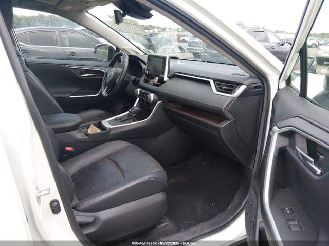 2020 TOYOTA RAV4 HYBRID LIMITED 5