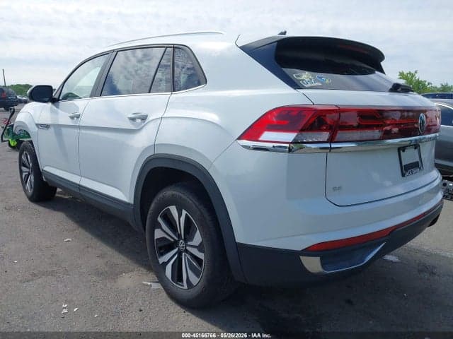 2024 VOLKSWAGEN ATLAS CROSS SPORT 2.0T SE 3
