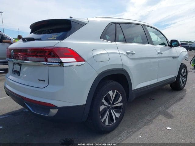 2024 VOLKSWAGEN ATLAS CROSS SPORT 2.0T SE 4