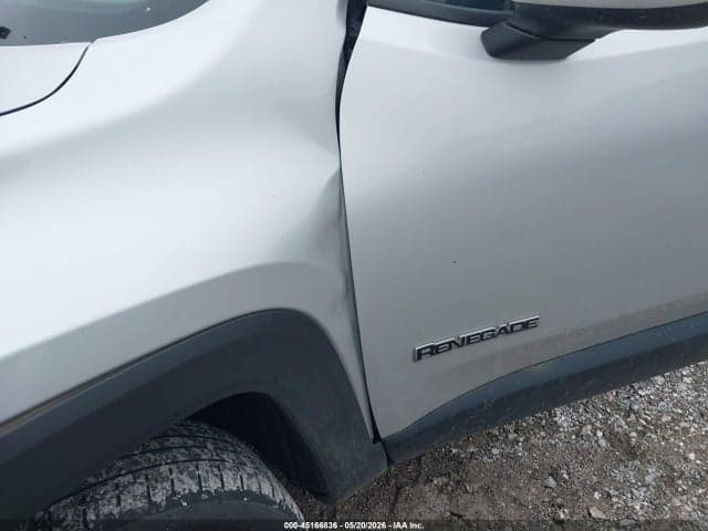 2018 JEEP RENEGADE LATITUDE 18