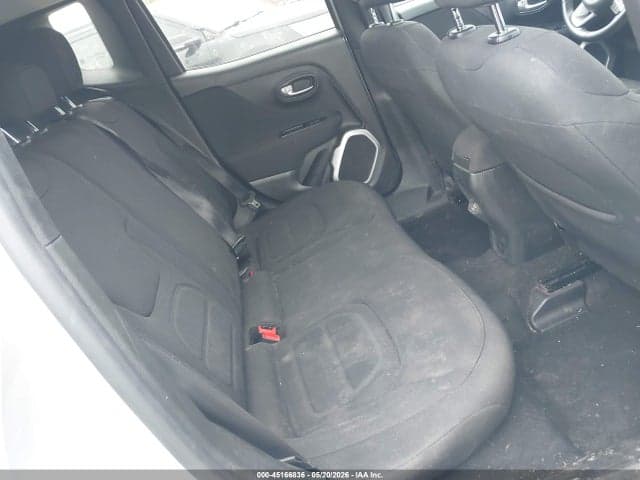 2018 JEEP RENEGADE LATITUDE 8