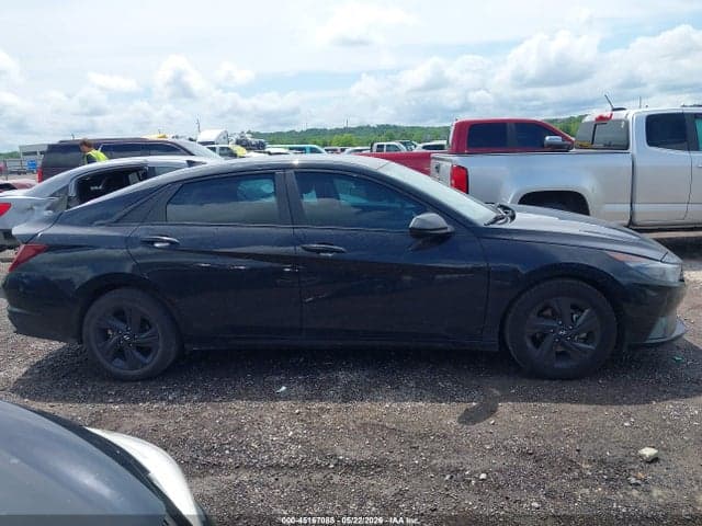 2021 HYUNDAI ELANTRA SEL 13