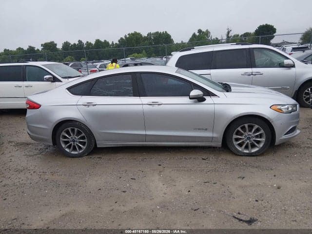 2017 FORD FUSION HYBRID SE 13