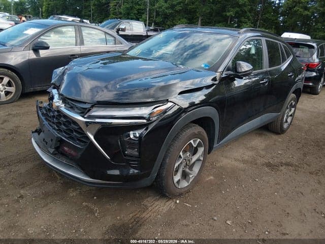 2025 CHEVROLET TRAX FWD LT 2
