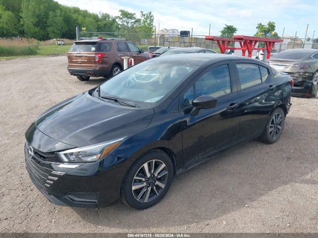 2025 NISSAN VERSA 1.6 SV 2