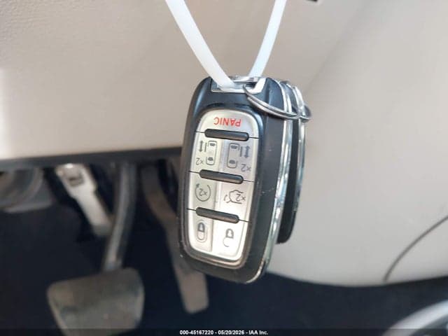 2020 CHRYSLER PACIFICA TOURING L 11
