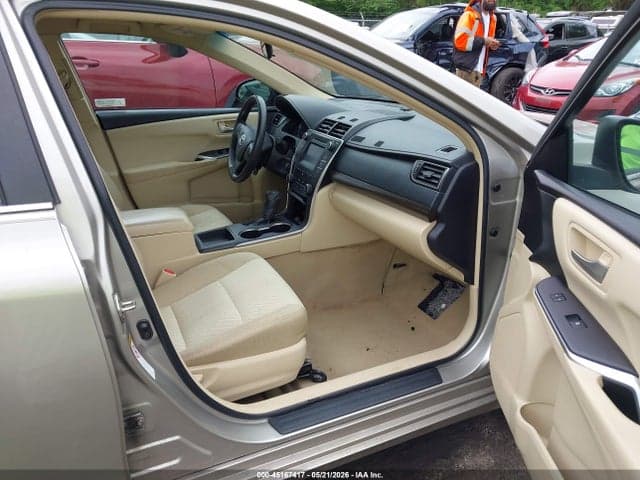 2017 TOYOTA CAMRY LE 5