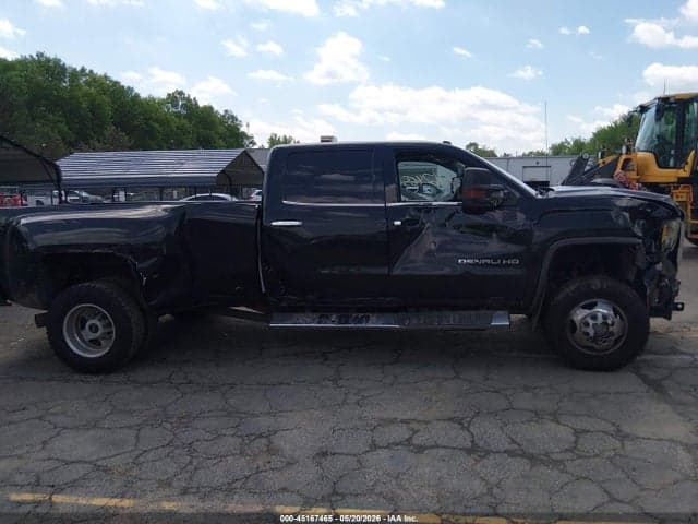 2018 GMC SIERRA 3500HD DENALI 13