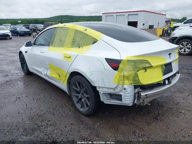 2020 TESLA MODEL 3 LONG RANGE DUAL MOTOR ALL-WHEEL DRIVE 3