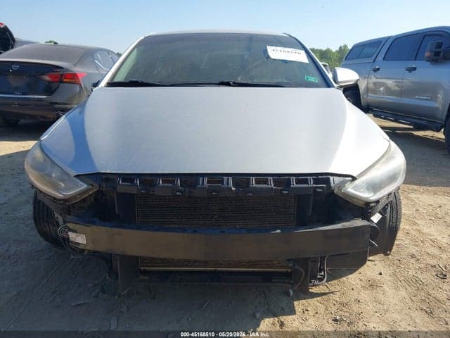 2017 HYUNDAI ELANTRA SE 7