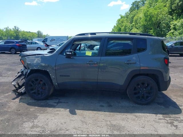 2022 JEEP RENEGADE ALTITUDE 4X4 13