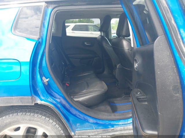 2018 JEEP COMPASS LIMITED 4X4 8