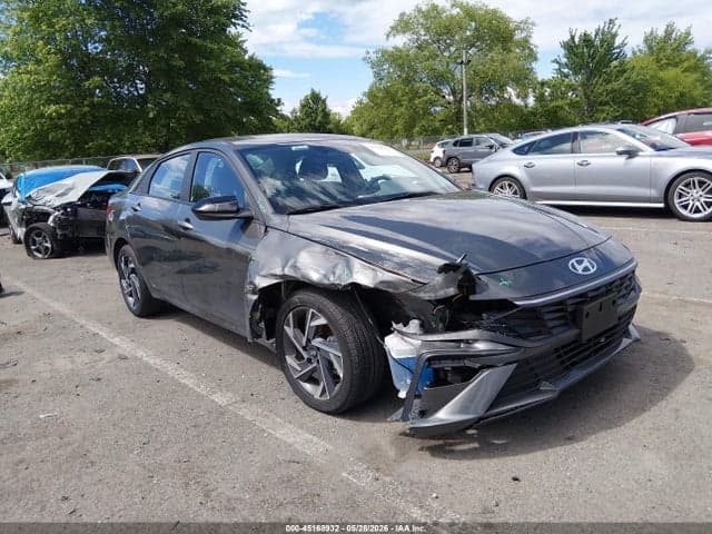 2025 HYUNDAI ELANTRA SEL SPORT - 1