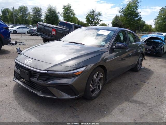 2025 HYUNDAI ELANTRA SEL SPORT 2