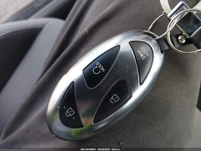 2025 HYUNDAI ELANTRA SEL SPORT 11