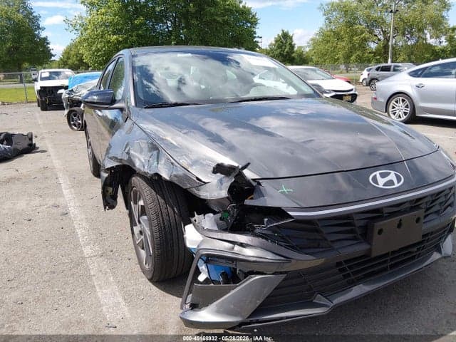 2025 HYUNDAI ELANTRA SEL SPORT 6
