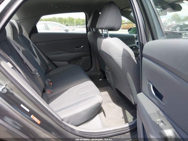 2025 HYUNDAI ELANTRA SEL SPORT 8
