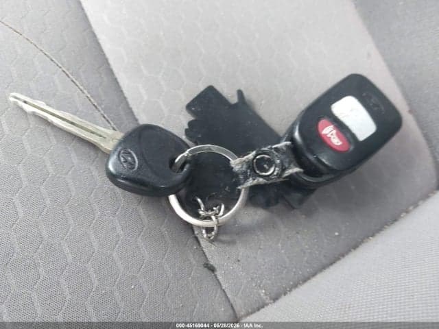 2019 HYUNDAI ELANTRA SE 11