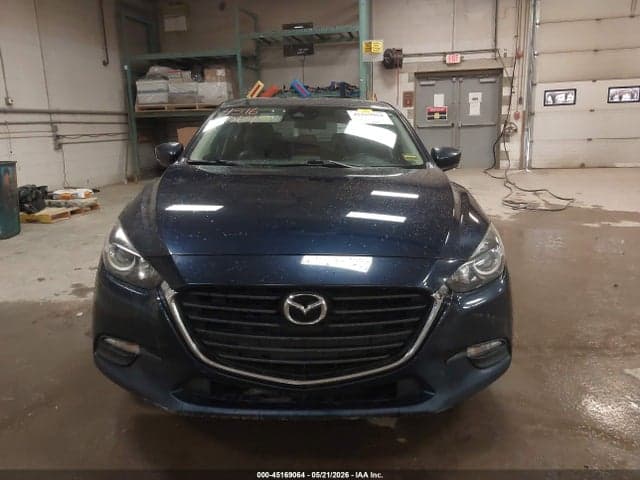 2018 MAZDA MAZDA3 TOURING 12