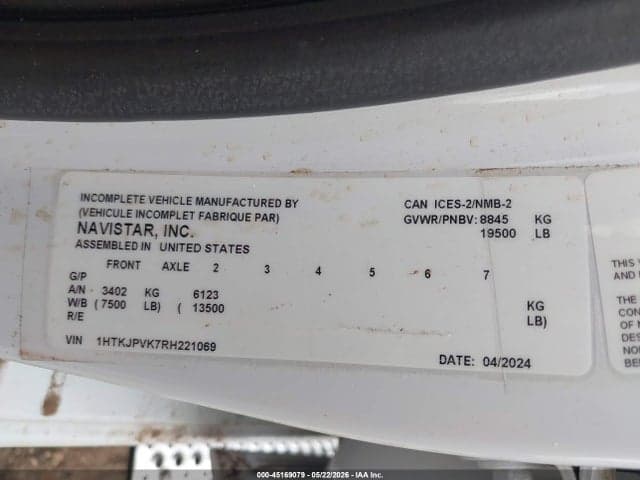 2024 CHEVROLET SILVERADO 6500HD 1WT 9